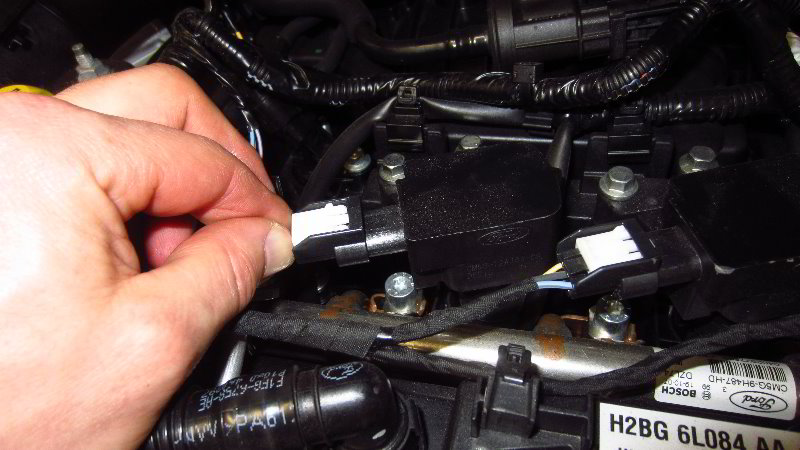 Ford-EcoSport-EcoBoost-1L-I3-Engine-Spark-Plugs-Replacement-Guide-025