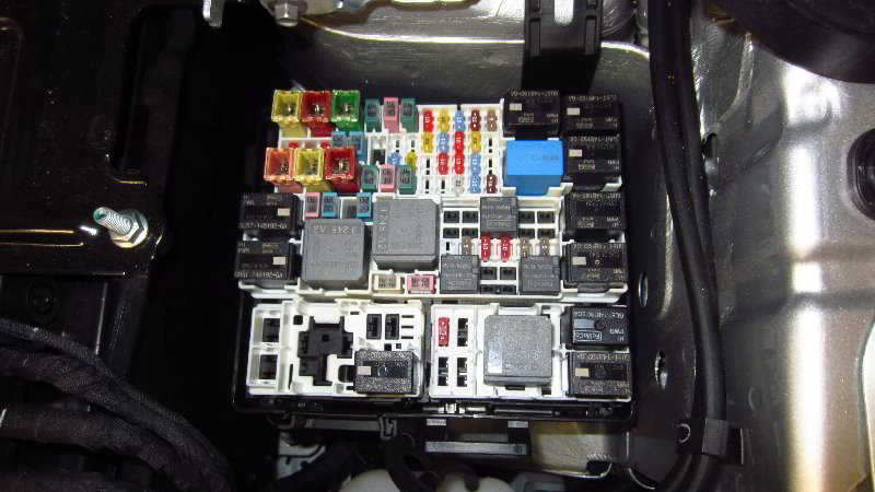 Ford-EcoSport-Electrical-Fuse-Replacement-Guide-007