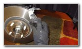 Ford-EcoSport-Front-Brake-Pads-Replacement-Guide-038