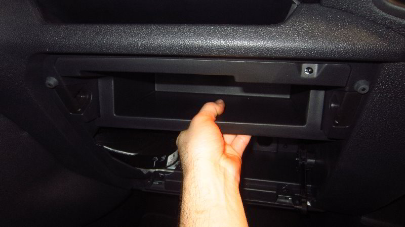 Ford-EcoSport-Glove-Box-Light-Bulb-Replacement-Guide-011