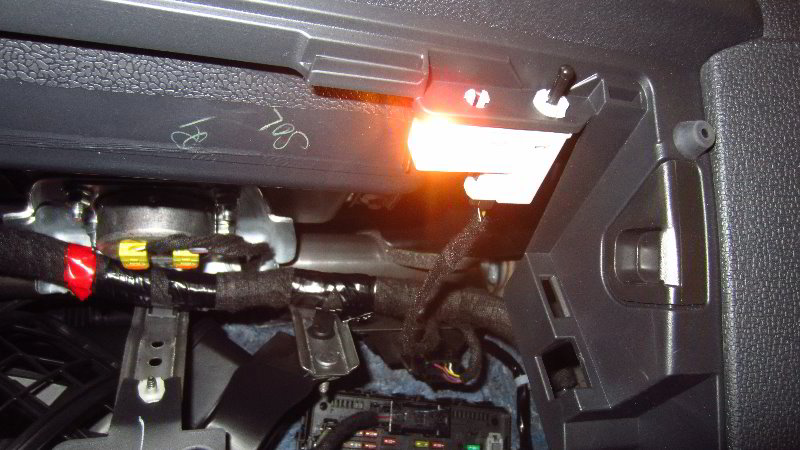 Ford-EcoSport-Glove-Box-Light-Bulb-Replacement-Guide-013