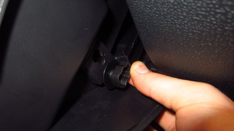 Ford-EcoSport-Glove-Box-Light-Bulb-Replacement-Guide-023