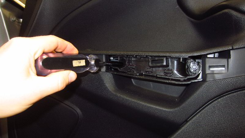 Ford-EcoSport-Interior-Door-Panel-Removal-Guide-011