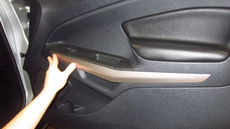 Ford-EcoSport-Interior-Door-Panel-Removal-Guide-058