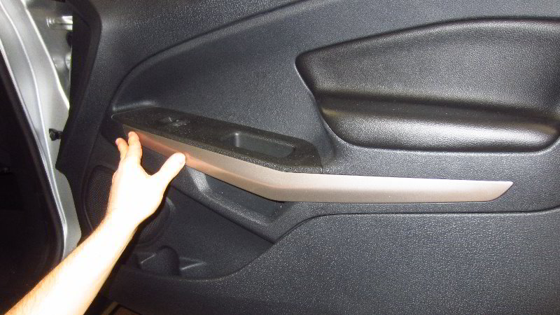 Ford-EcoSport-Interior-Door-Panel-Removal-Guide-058