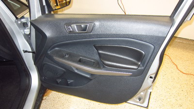 Ford-EcoSport-Interior-Door-Panel-Removal-Guide-060