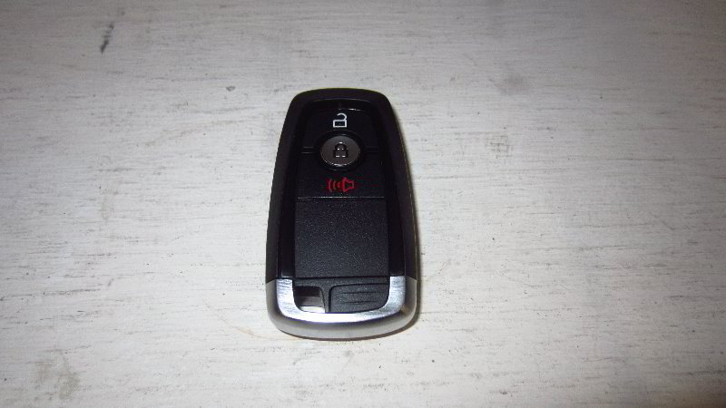 Ford-EcoSport-Key-Fob-Battery-Replacement-Guide-001