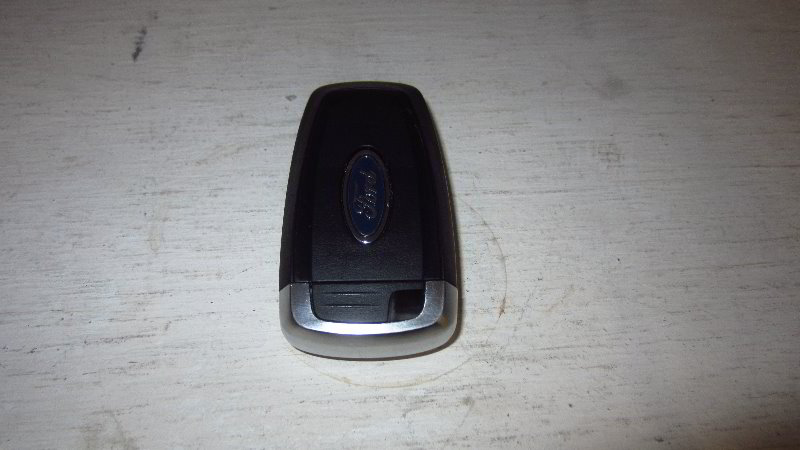 Ford-EcoSport-Key-Fob-Battery-Replacement-Guide-002