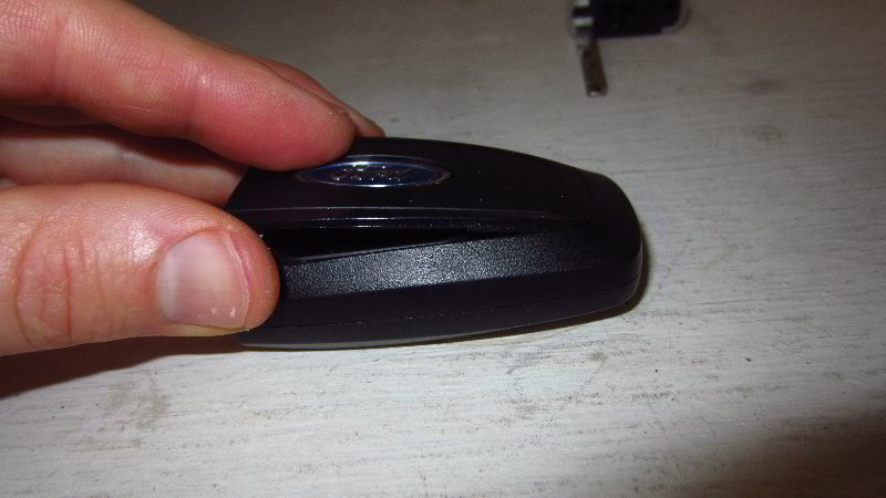 Ford-EcoSport-Key-Fob-Battery-Replacement-Guide-017