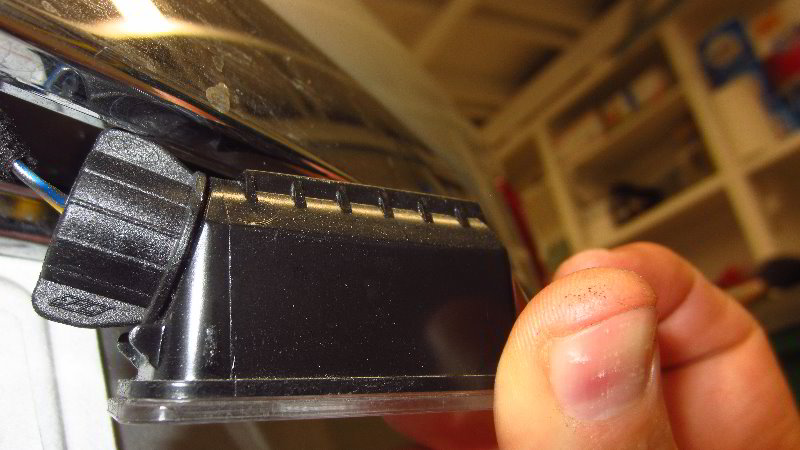 Ford-EcoSport-License-Plate-Light-Bulbs-Replacement-Guide-006