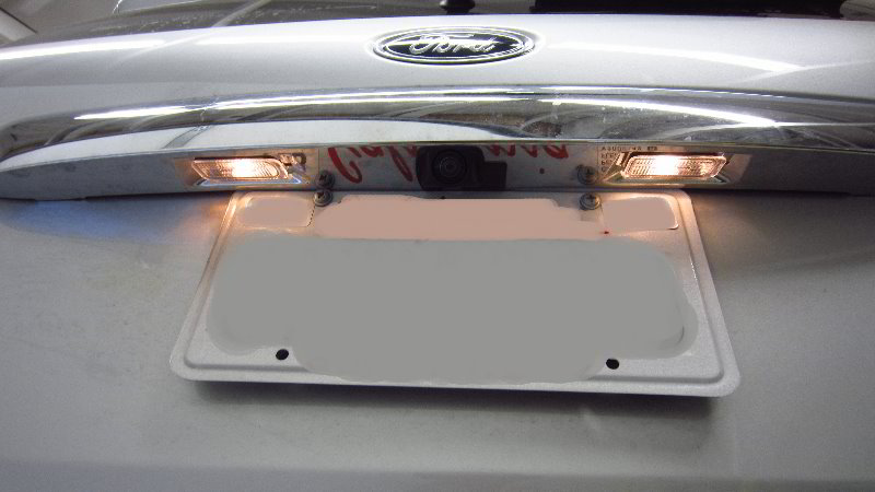 Ford-EcoSport-License-Plate-Light-Bulbs-Replacement-Guide-020