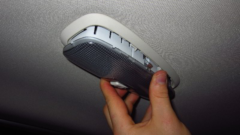 Ford-EcoSport-Rear-Dome-Light-Bulb-Replacement-Guide-012