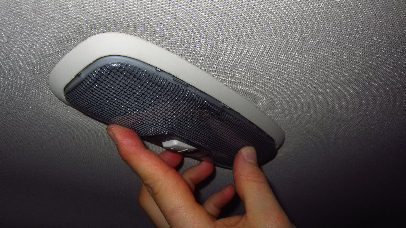 Ford-EcoSport-Rear-Dome-Light-Bulb-Replacement-Guide-013