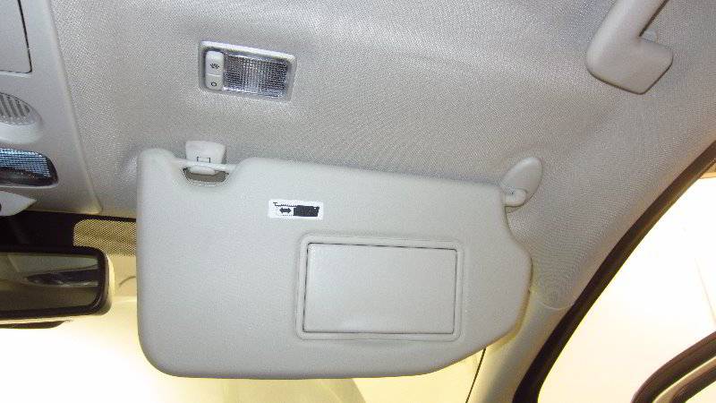 Ford-EcoSport-Vanity-Mirror-Light-Bulb-Replacement-Guide-002