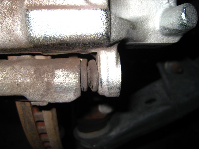 Ford-Edge-Front-Brake-Pads-Replacement-Guide-030