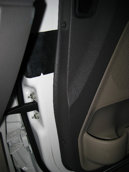 Ford-Edge-Power-Window-Motor-Replacement-Guide-005