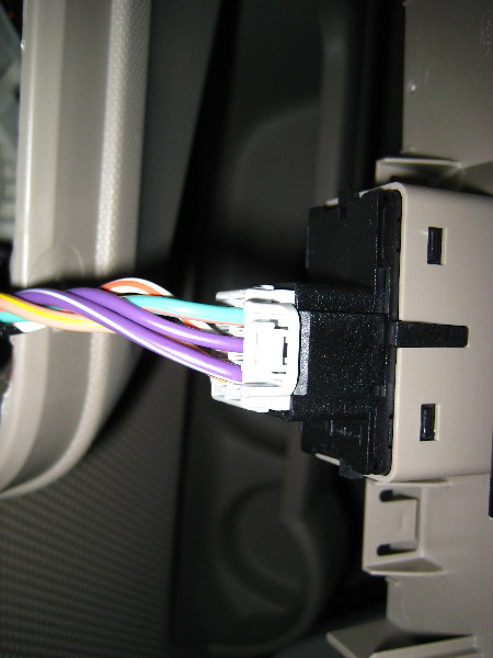 Ford-Edge-Power-Window-Motor-Replacement-Guide-027