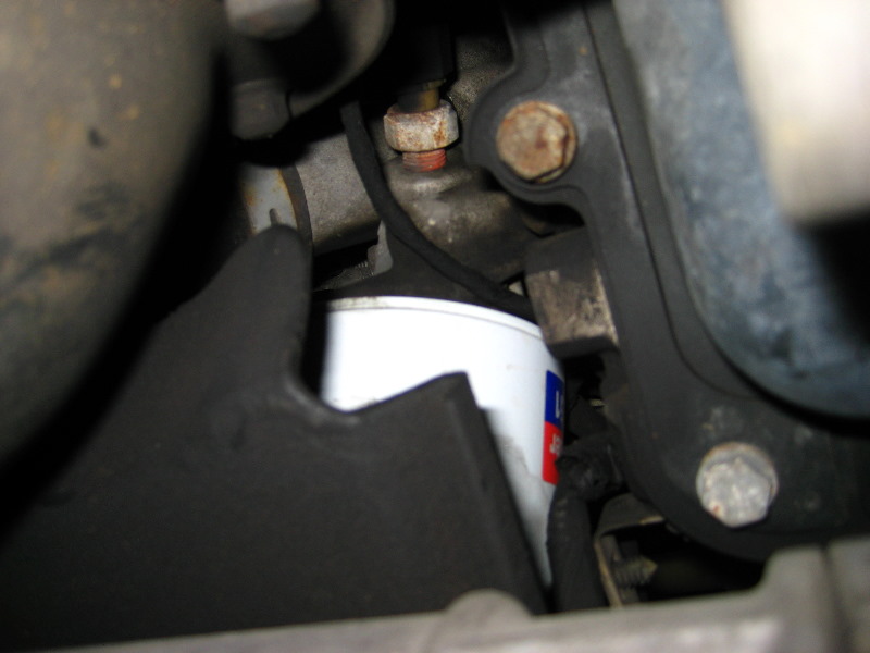 2003-To-2006-Ford-Expedition-Engine-Oil-Change-Guide-006