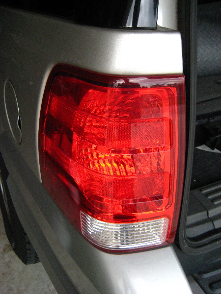 How to change a taillight on a 2010 ford expedition #4