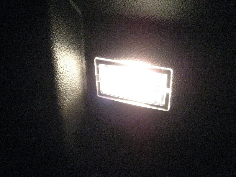 Ford-Explorer-Cargo-Area-Light-Bulb-Replacement-Guide-012