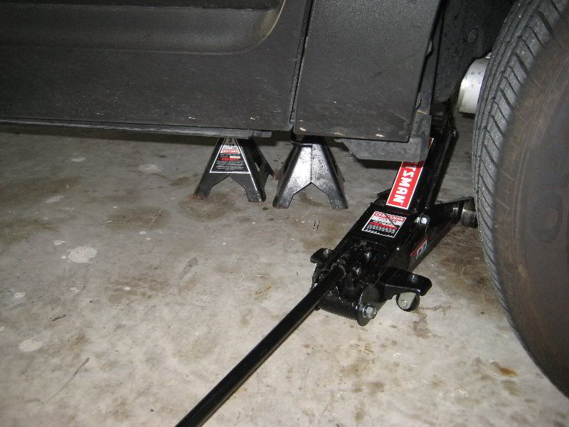 Ford-Explorer-Duratec-35-Oil-Change-Filter-Replacement-Guide-004