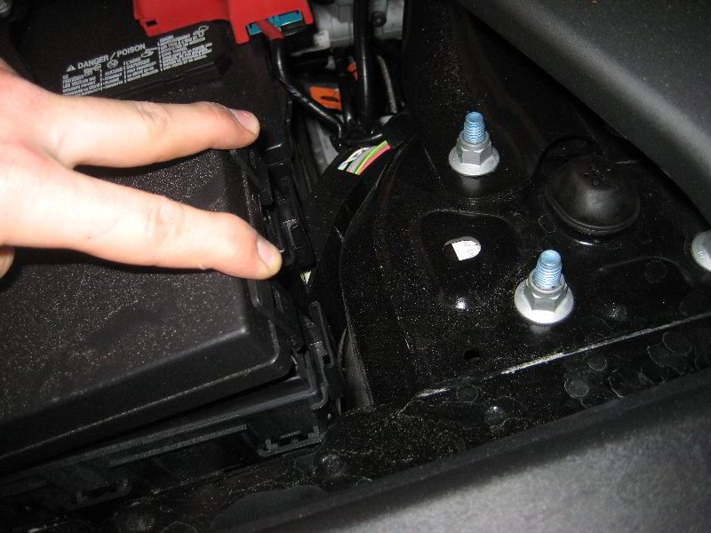 Ford-Explorer-Electrical-Fuse-Replacement-Guide-003