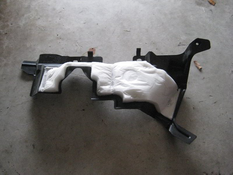 Ford-Explorer-Electrical-Fuse-Replacement-Guide-008