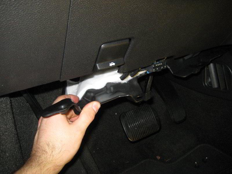 Ford-Explorer-Electrical-Fuse-Replacement-Guide-018