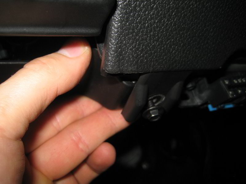 Ford-Explorer-Electrical-Fuse-Replacement-Guide-020