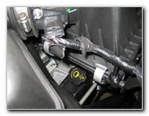 Ford-Explorer-Engine-Air-Filter-Replacement-Guide-002