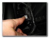 Ford-Explorer-Engine-Air-Filter-Replacement-Guide-013