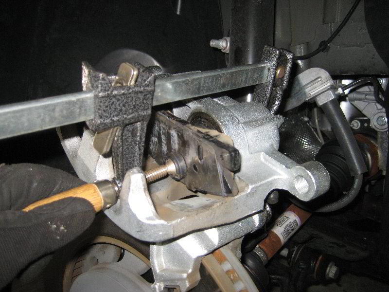 Ford-Explorer-Front-Brake-Pads-Replacement-Guide-021