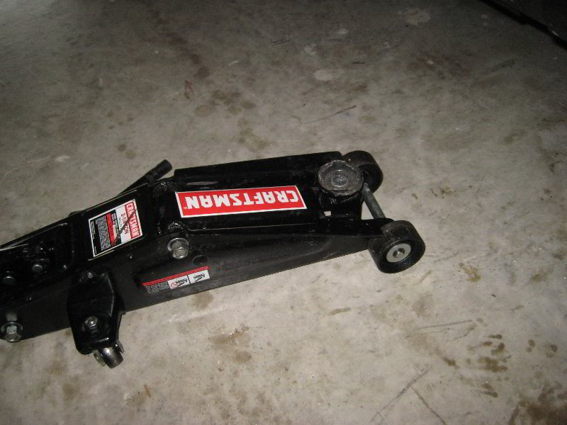 Ford-Explorer-Front-Brake-Pads-Replacement-Guide-037