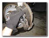 Ford-Explorer-Front-Brake-Pads-Replacement-Guide-014