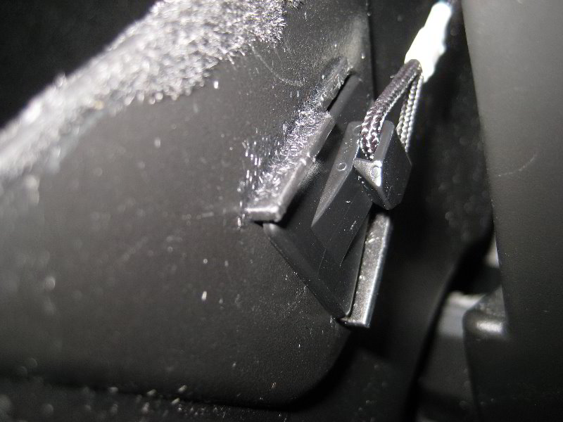 Ford-Explorer-HVAC-Cabin-Air-Filter-Replacement-Guide-035