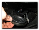 Ford-Explorer-Headlight-Bulbs-Replacement-Guide-003