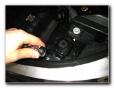 Ford-Explorer-Headlight-Bulbs-Replacement-Guide-017