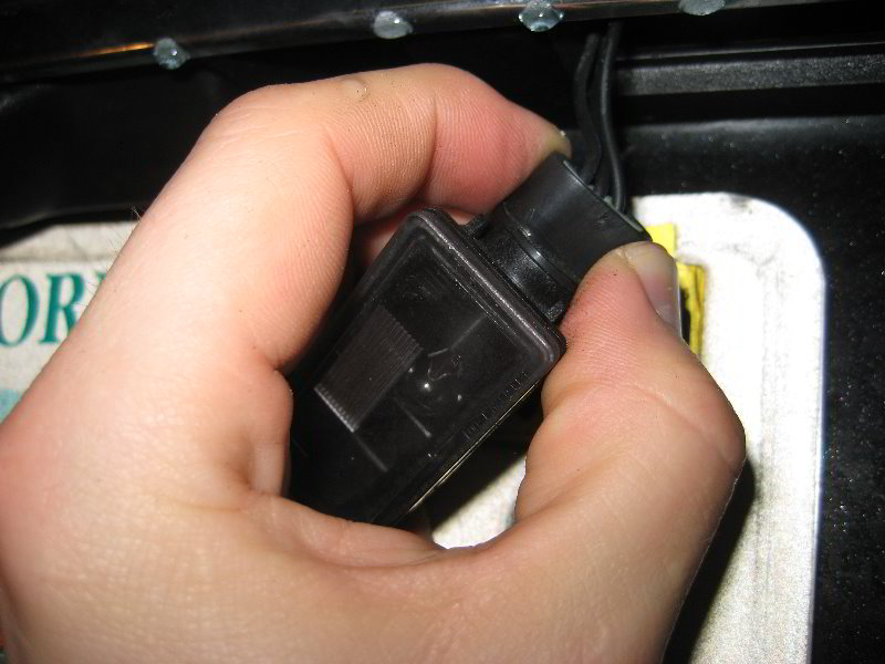 Ford-Explorer-License-Plate-Light-Bulbs-Replacement-Guide-005