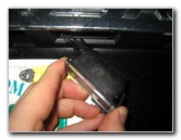 Ford-Explorer-License-Plate-Light-Bulbs-Replacement-Guide-010