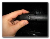 Ford-Explorer-Rear-Window-Wiper-Blade-Replacement-Guide-014