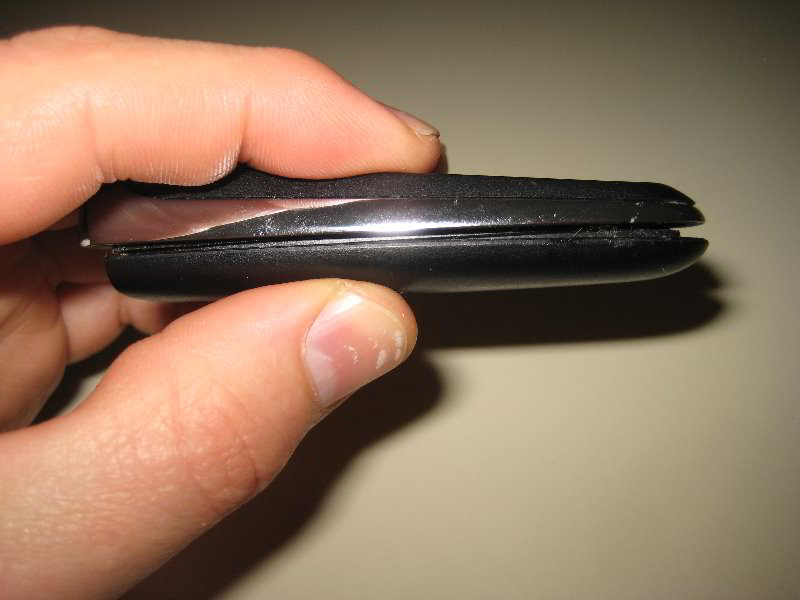 Ford-Explorer-Smart-Key-Fob-Battery-Replacement-Guide-014