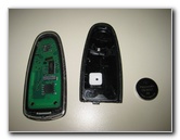 Ford-Explorer-Smart-Key-Fob-Battery-Replacement-Guide-009