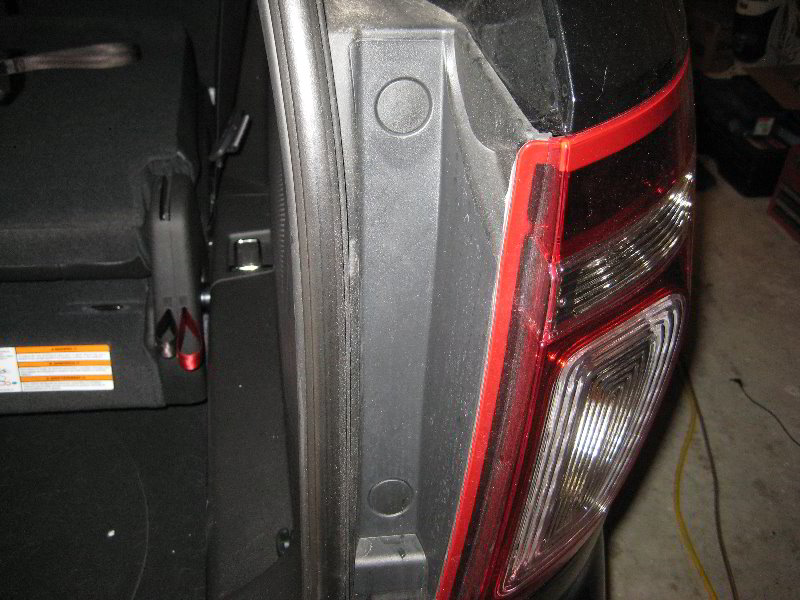 Ford-Explorer-Tail-Light-Bulbs-Replacement-Guide-002