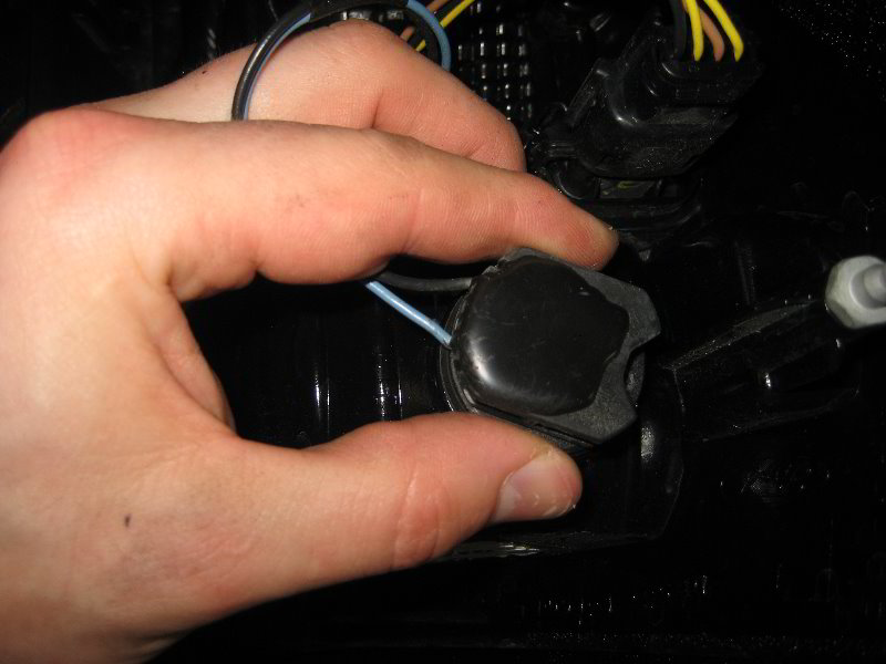 Ford-Explorer-Tail-Light-Bulbs-Replacement-Guide-018