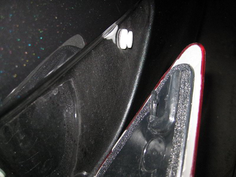 Ford-Explorer-Tail-Light-Bulbs-Replacement-Guide-024