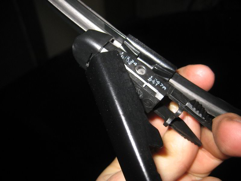 Ford-Explorer-Windshield-Wiper-Blades-Replacement-Guide-010