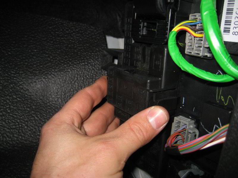 Ford-F-150-Electrical-Fuse-Replacement-Guide-019