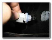 Ford-F-150-License-Plate-Light-Bulbs-Replacement-Guide-004