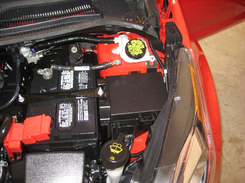 Ford-Fiesta-Electrical-Fuses-Replacement-Guide-001