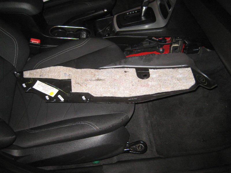 FordFiestaHVACCabinAirFilterReplacementGuide008